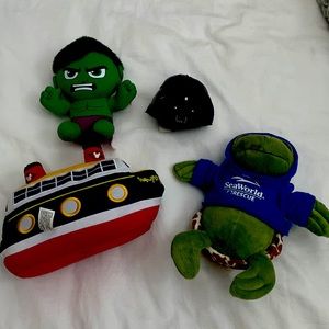 Collection (4) of stuffed animals/luvies